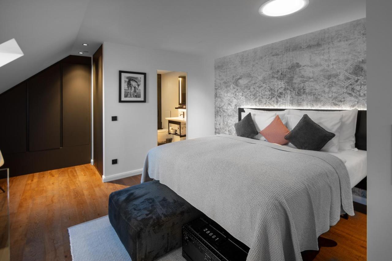 Hotel Mánes 4*